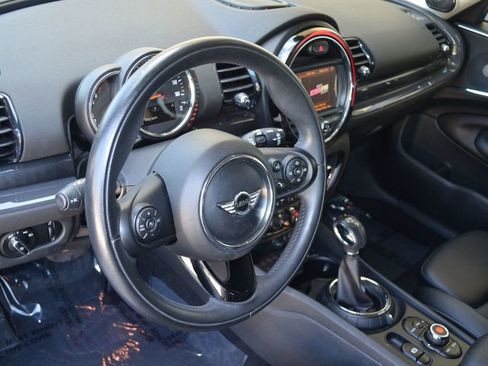Used 2016 MINI Cooper Clubman image 12