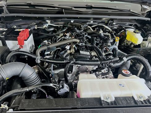 Used 2025 Toyota 4Runner Limited image 31