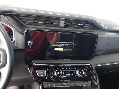 Used 2024 GMC Sierra 1500 AT4X image 21