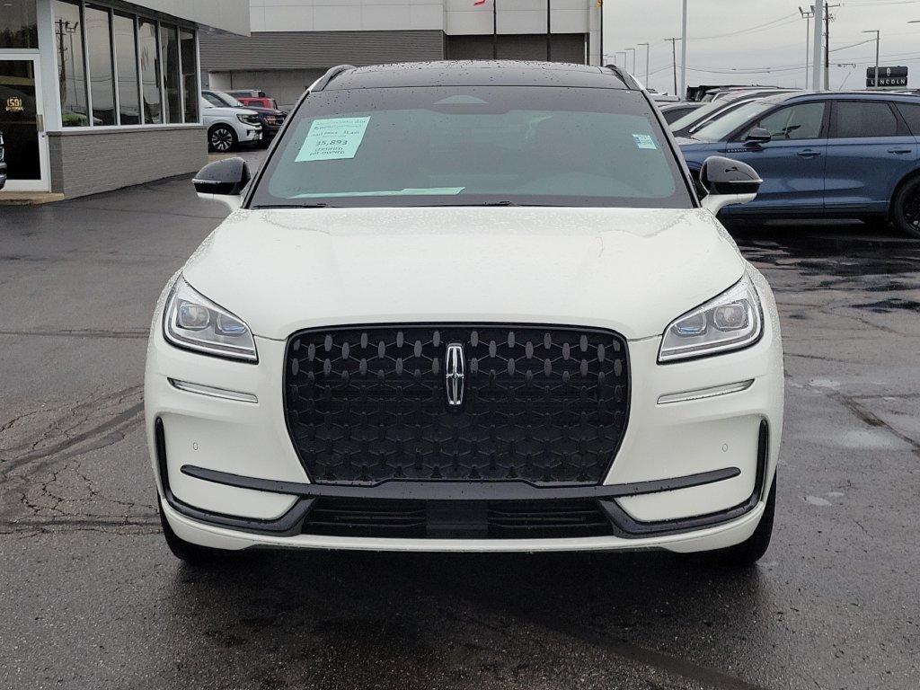 Certified 2023 Lincoln Corsair Reserve w/ Equipment Group 201A AWD/4WD image 2