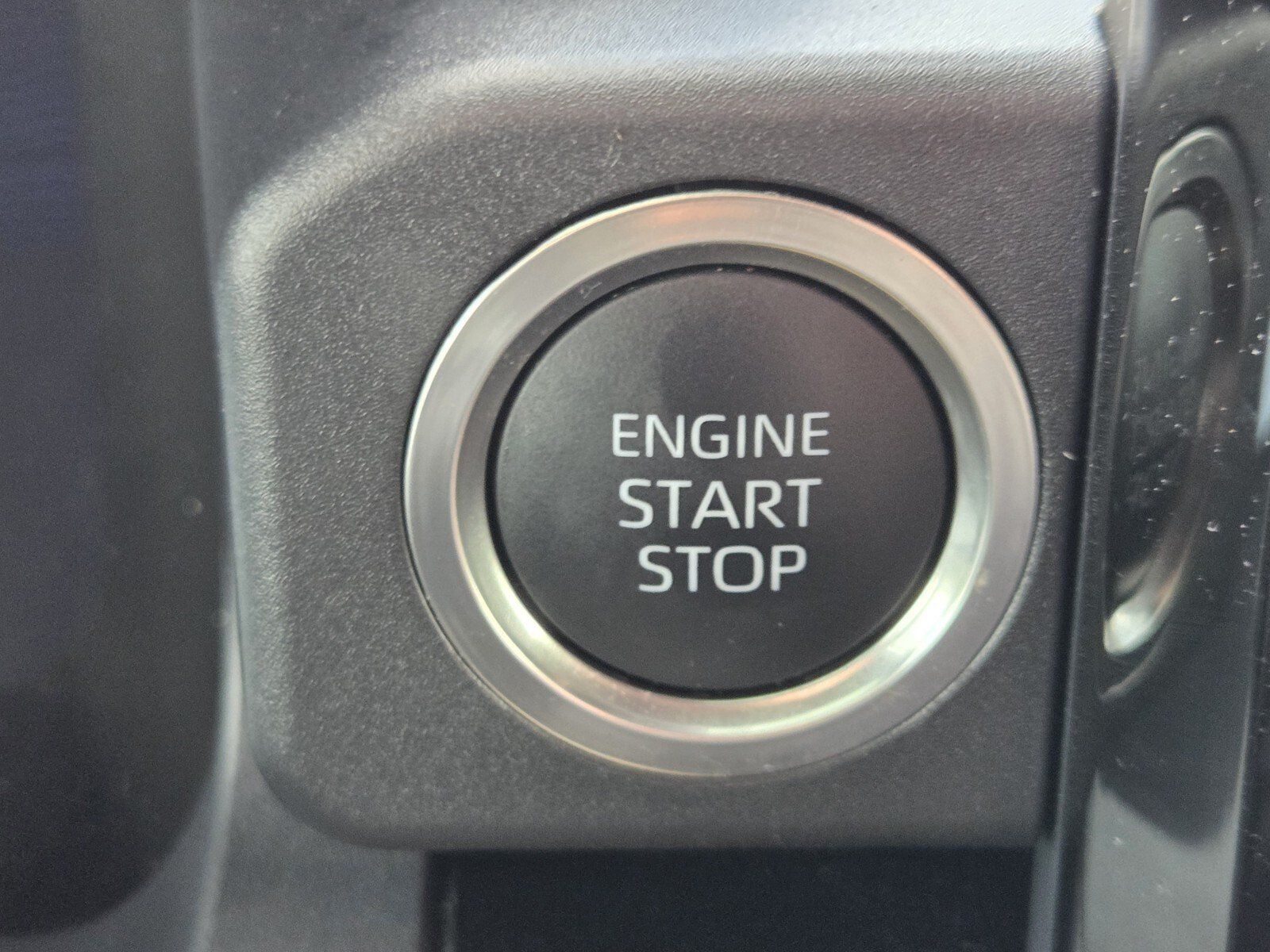 Certified 2025 Toyota 4Runner Limited AWD/4WD image 23