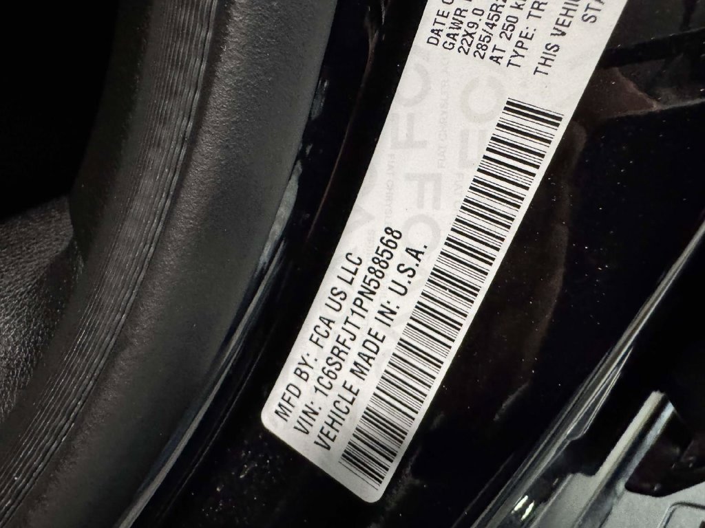 Used 2023 RAM 1500 Laramie AWD/4WD image 30