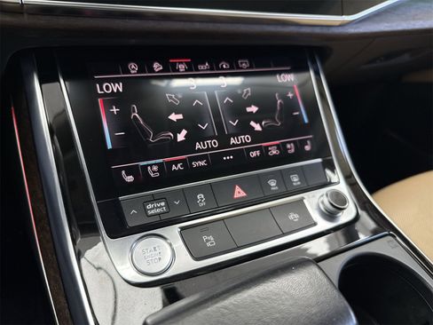 Used 2019 Audi Q8 Premium Plus image 22