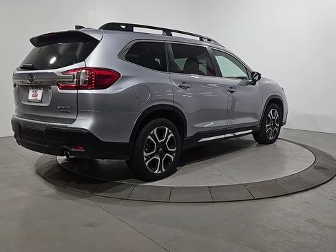 Certified 2023 Subaru Ascent Limited image 6