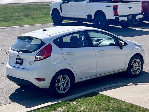 Used 2017 Ford Fiesta SE FWD image 6