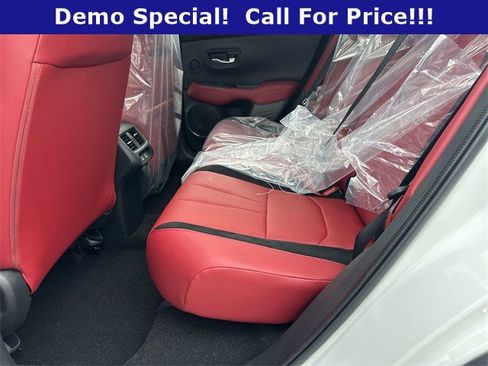 Used 2025 Acura ADX A-Spec image 13