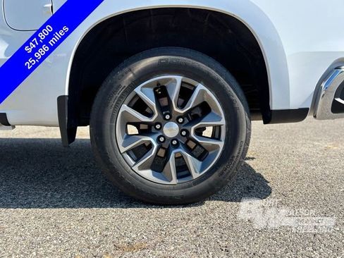 Certified 2024 Chevrolet Silverado 1500 LTZ w/ LTZ Convenience Package II image 28