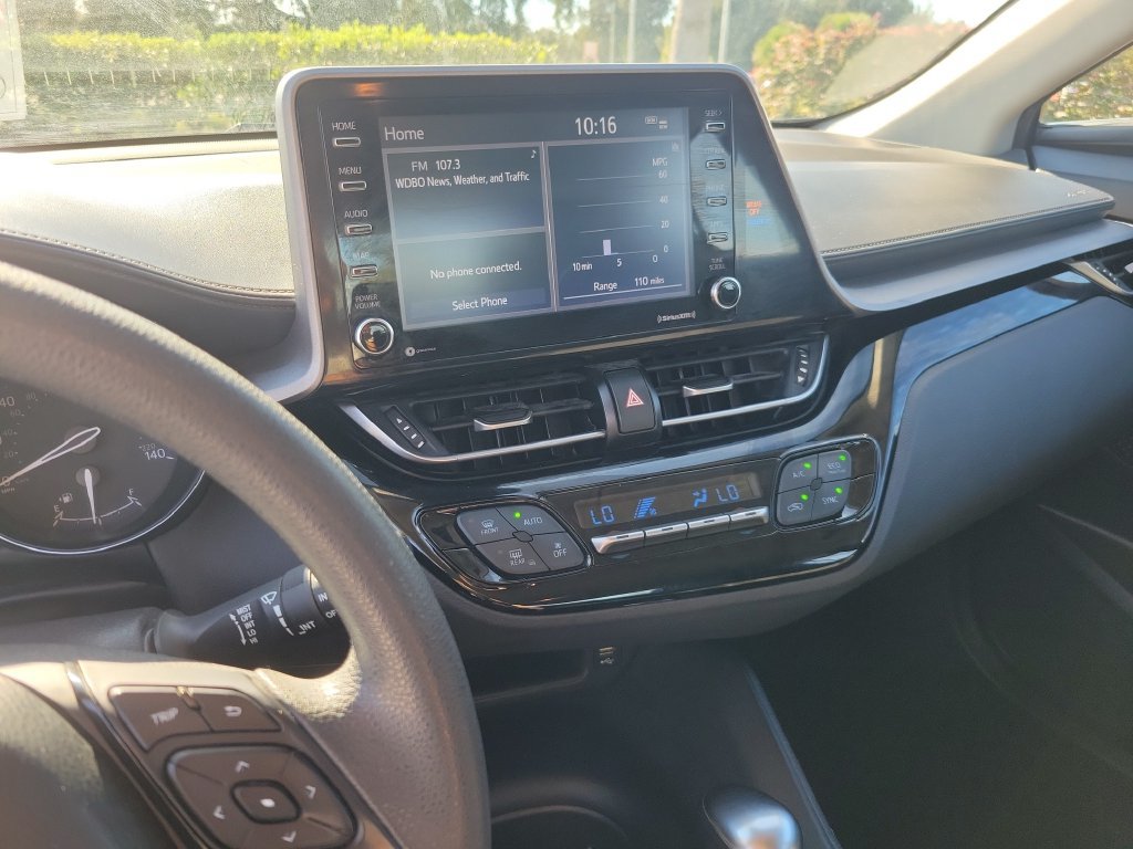 Used 2021 Toyota C-HR LE FWD image 22