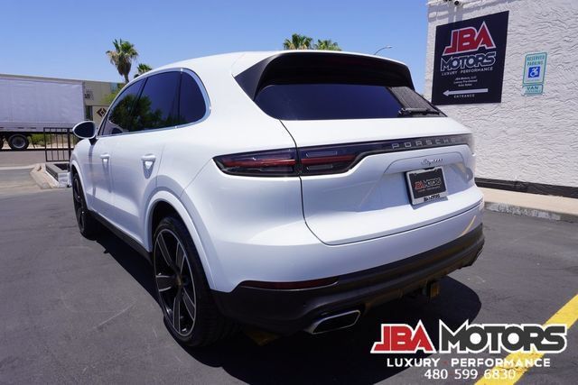 Used 2023 Porsche Cayenne AWD/4WD image 58