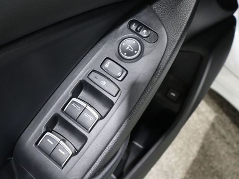 Used 2018 Honda Accord Sport image 12