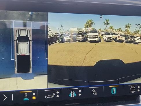New 2026 Chevrolet Silverado 3500 LTZ w/ LTZ Convenience Package AWD/4WD image 13