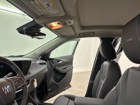 New 2026 Buick Encore GX Avenir w/ Avenir Technology Package AWD/4WD image 33