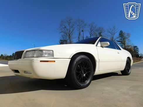 Used 2002 Cadillac Eldorado Collector's Edition image 6