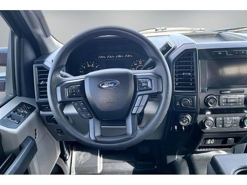 Used 2019 Ford F150 XL w/ Equipment Group 101A Mid image 8