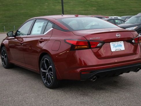 New 2025 Nissan Altima 2.5 SR w/ SR Premium Package image 6