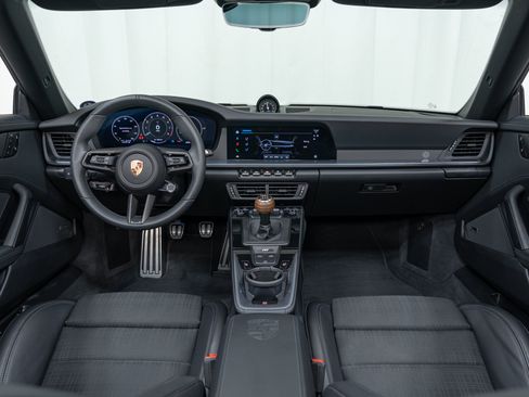 Certified 2026 Porsche 911 Carrera T RWD image 22