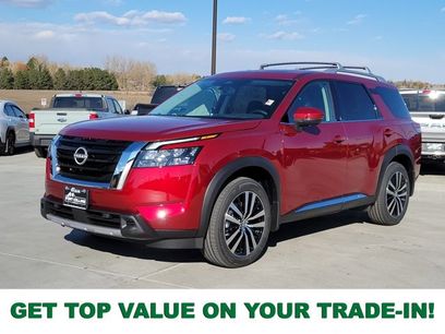 New 2025 Nissan Pathfinder Platinum