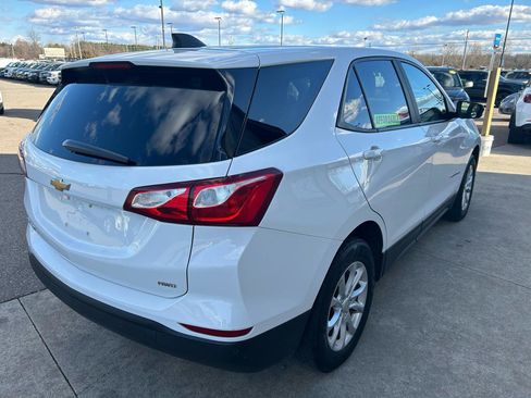 Used 2020 Chevrolet Equinox LS image 5