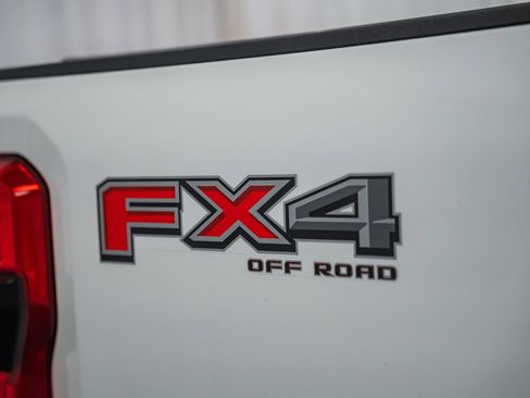 Used 2023 Ford F250 Lariat w/ Lariat Ultimate Package AWD/4WD image 21