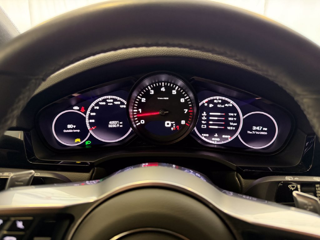 Certified 2023 Porsche Cayenne Platinum Edition AWD/4WD image 18