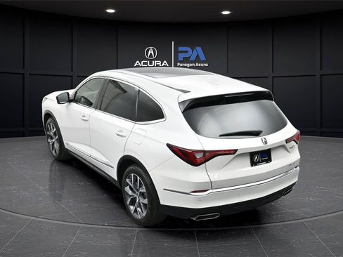 Certified 2023 Acura MDX SH-AWD w/ Technology Package image 30