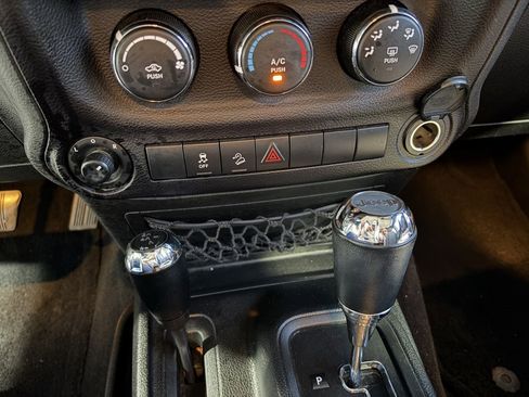 Used 2017 Jeep Wrangler Unlimited Sport w/ Quick Order Package 24S image 14