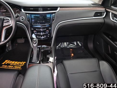 Used 2018 Cadillac XTS Luxury image 18