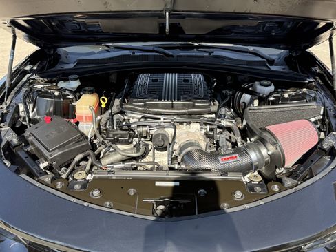 Used 2022 Chevrolet Camaro ZL1 image 32