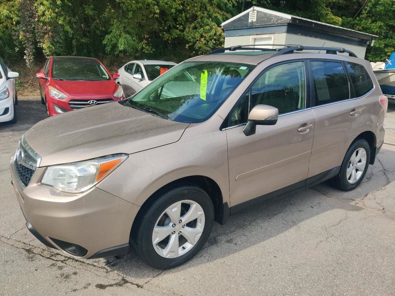 Used 2014 Subaru Forester 2.5i Touring AWD/4WD image 2