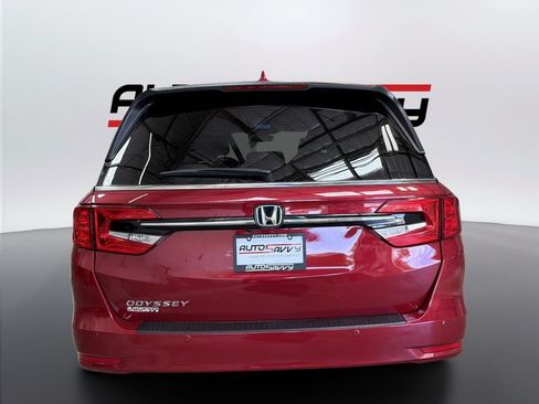 Used 2023 Honda Odyssey Touring image 6