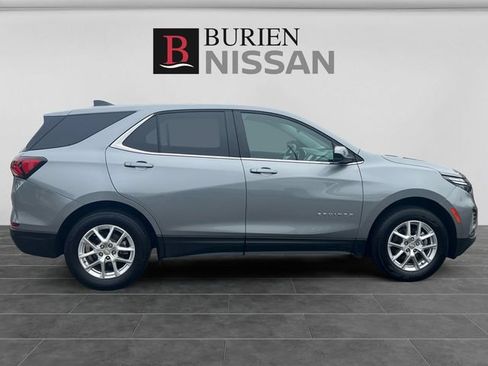 Used 2024 Chevrolet Equinox LT AWD/4WD image 6