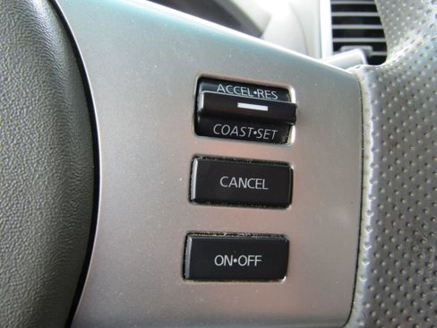 Used 2015 Nissan Frontier SV image 22