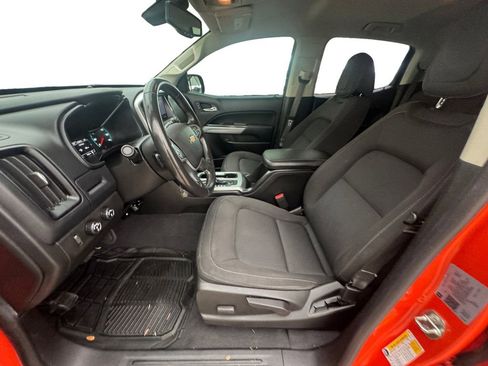 Used 2021 Chevrolet Colorado LT w/ LT Convenience Package image 10