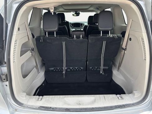 Used 2023 Chrysler Pacifica Limited FWD image 20