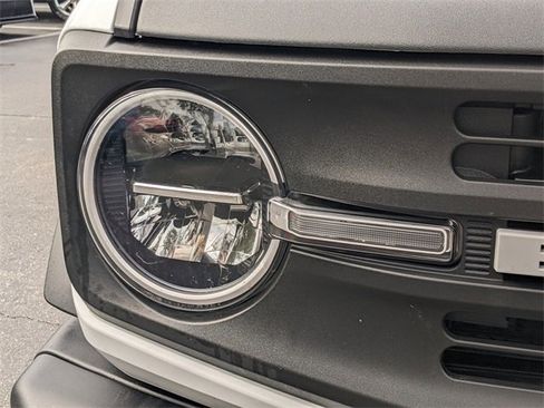 Used 2023 Ford Bronco Black Diamond image 8