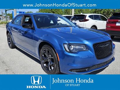 Used 2023 Chrysler 300 Touring w/ Safetytec Plus Group
