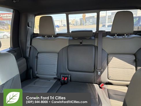 Used 2024 Chevrolet Silverado 2500 ZR2 w/ Technology Package image 17