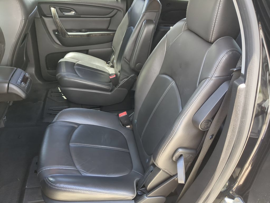 Used 2016 GMC Acadia SLT FWD image 16