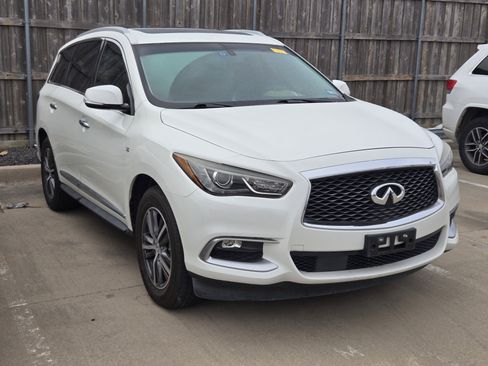 Used 2016 INFINITI QX60 FWD w/ Premium Package image 3