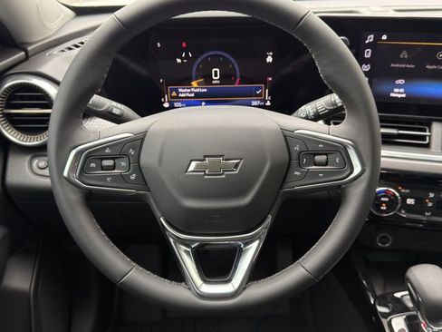 New 2025 Chevrolet Trax ACTIV w/ Sunroof Package image 12