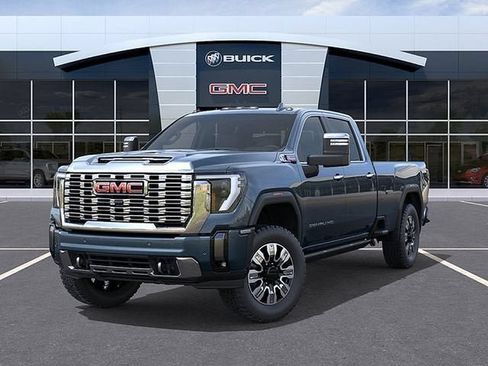 New 2026 GMC Sierra 3500 Denali w/ Denali Reserve Package AWD/4WD image 6