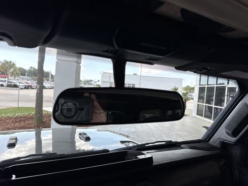 Used 2018 Jeep Wrangler Unlimited Sport S image 26