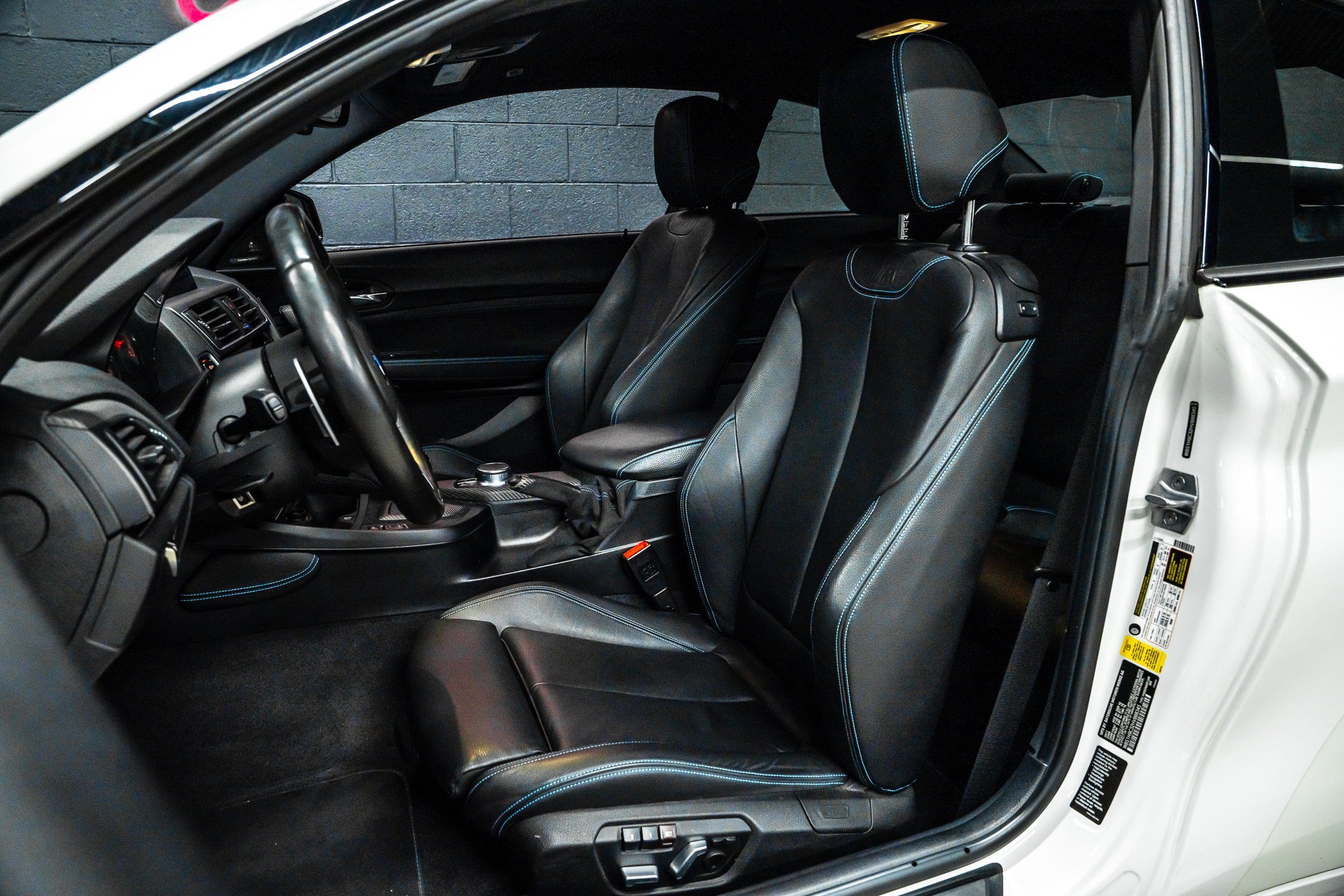 Used 2017 BMW M2 RWD image 6