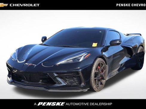 Used 2022 Chevrolet Corvette Stingray Premium Cpe w/ Z51 Performance Package image 1