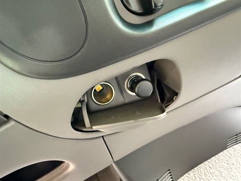 Used 1999 Ford F150 Lightning image 58