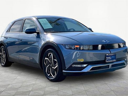 Certified 2022 Hyundai Ioniq 5 SE w/ Cargo Package image 5