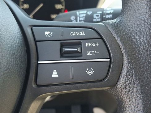 Used 2023 Honda HR-V LX image 22