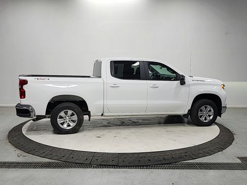 Used 2025 Chevrolet Silverado 1500 LT image 8