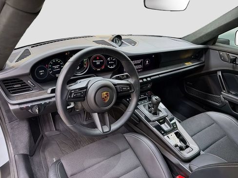 Certified 2024 Porsche 911 GT3 RS RWD image 4