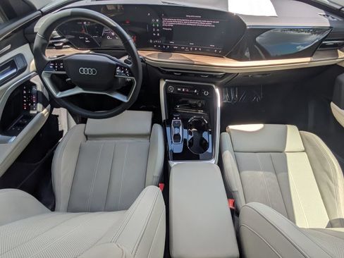 Used 2025 Audi Q5 Premium w/ Premium Plus AWD/4WD image 15